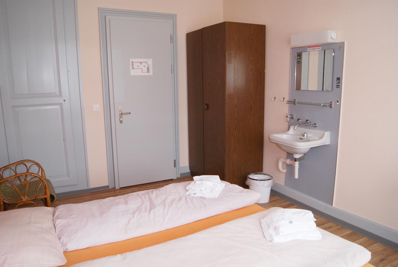 Hotel Schlosspintli Spiez Luaran gambar