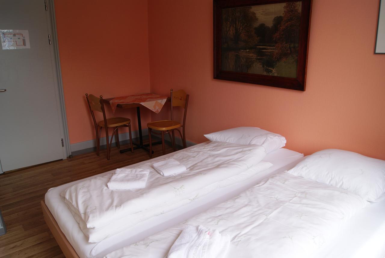 Hotel Schlosspintli Spiez Luaran gambar